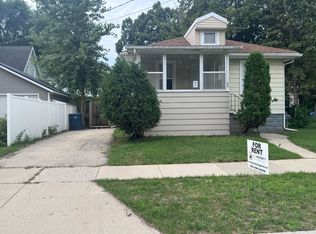 60 W Cotton St, Fond Du Lac, WI 54935