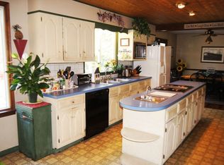 3 Waterview Rd, Downingtown, PA 19335