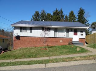 220 Denese Dr, Weirton, WV 26062