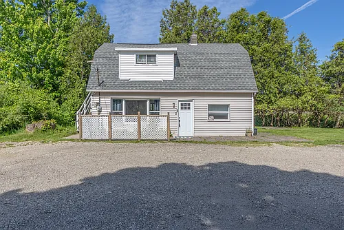 2906 Blue Star Hwy #3 Photo 1