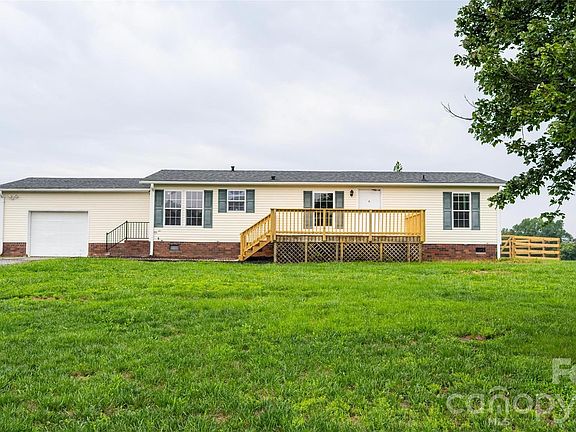4th image of 135 Howell Rd