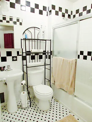 Rented by Corcoran | media 8