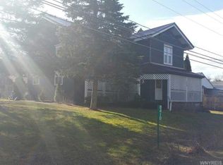 8410 Ridge Rd, Gasport, NY 14067