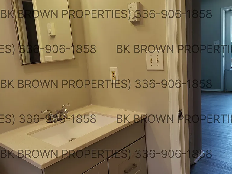 517 W Ward Ave #A — Photo 10
