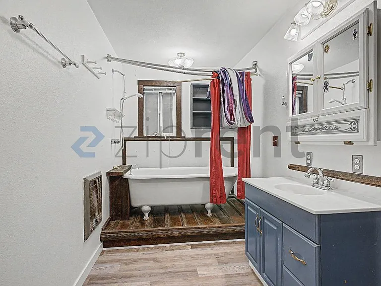 619 NW 199th St #2 — Photo 21