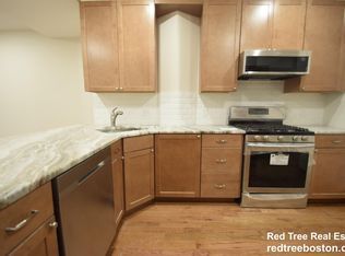 1740 Beacon St #G, Brookline, MA 02445