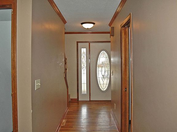 3rd image of 51723 E Gatehouse Dr