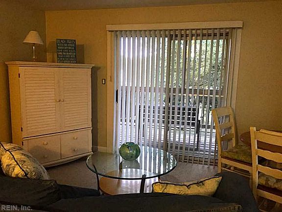 4th image of 589 W Ocean View Ave APT 3