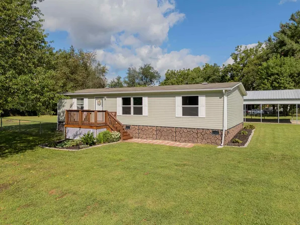 6875 Roope Ln, Belspring, VA 24058