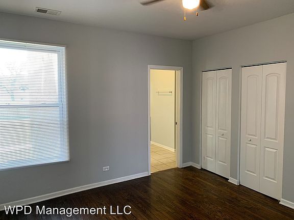 5th image of 6142 S King Dr APT 1S