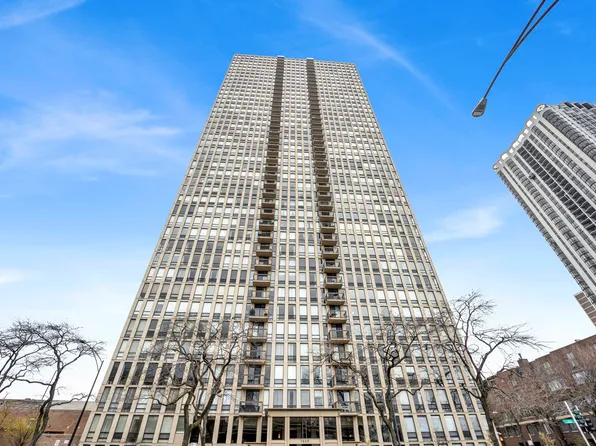1660 N La Salle St #710, Chicago, IL 60614