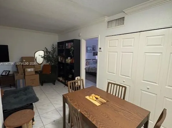 3901 SW 78th Ct #1-116, Miami, FL 33155