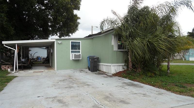 1st image of 9742 Oaks St