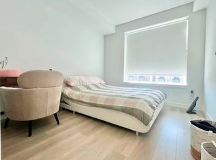 2425 166th St, Surrey, BC V3Z 0W2