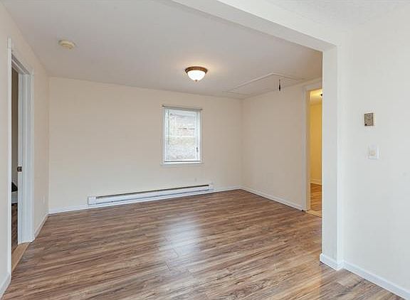 2nd image of 3 Dellworth Dr