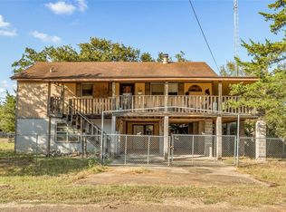 401 Broadgreen, Somerville, TX 77879