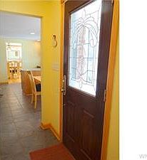 3rd image of 125 Oakwood Dr