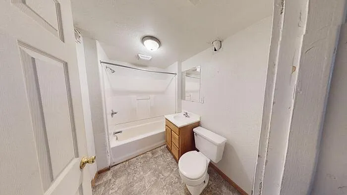 214 N 16th St #B — Photo 10