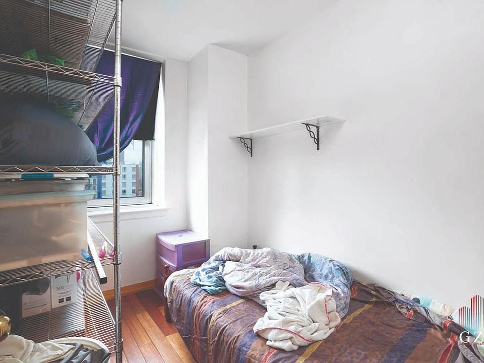 1st image of 141 Madison St #5A