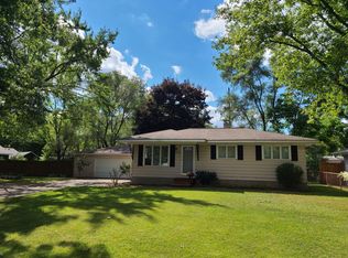 1660 E Maddox St, West Bloomfield, MI