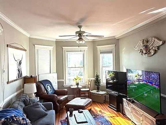 2nd image of 180 Boston St #1
