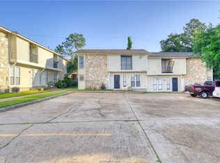2400 Toro Ln #B, Bryan, TX 77807