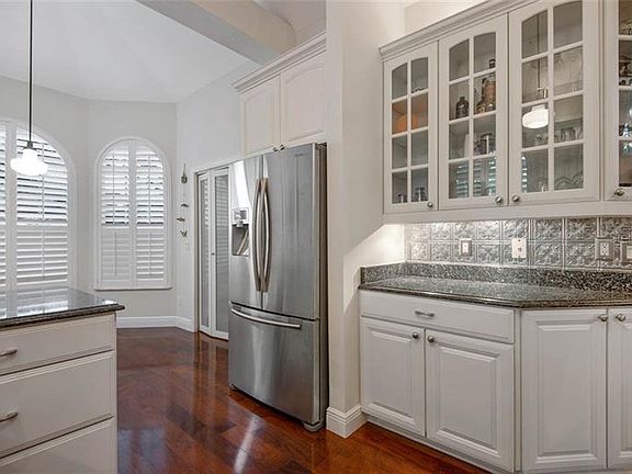 4th image of 5203 Little John Ct