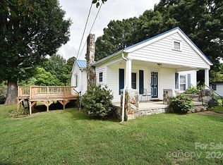 214 Whitnel Pl SW, Lenoir, NC 28645