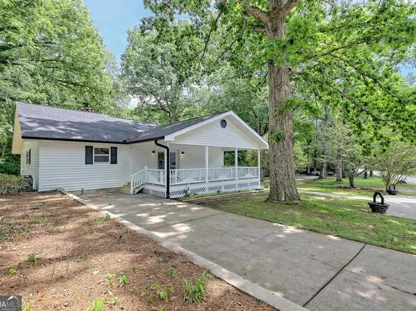 127 Stekoa Falls Rd, Clayton, GA 30525