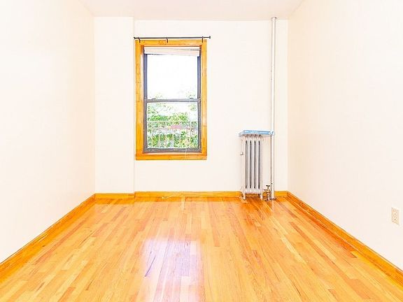 4th image of 281 Crown St #A7