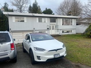 32469 Emerald Ave, Abbotsford, BC V2T 1B4