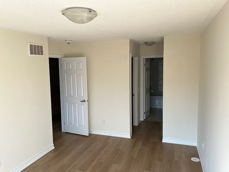 3037 Cascade Cmn — Photo 10