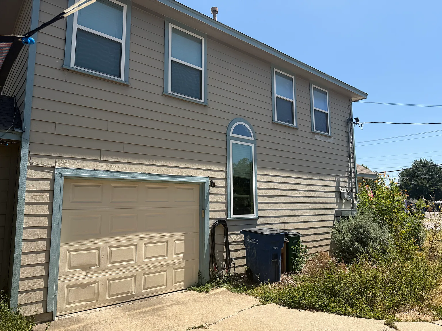 3 bed, 2.5 bath, 1370 sqft, $2,750 — Photo 3
