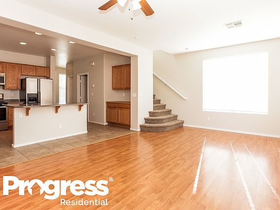 3rd image of 5865 Hollingshed Ct