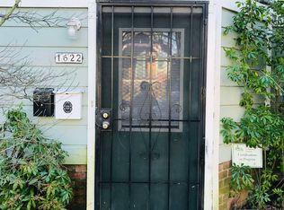 1622 SE Salmon St, Portland, OR 97214