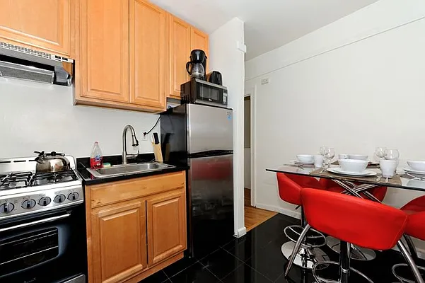 Rented by Eisenberg Exclusives | media 11