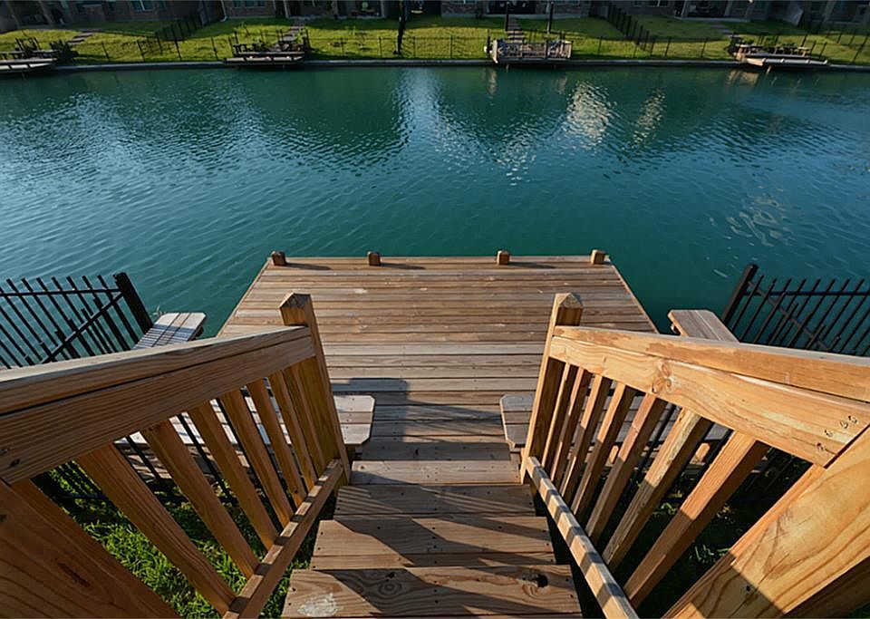 1st image of 3718 Aldridge Dr