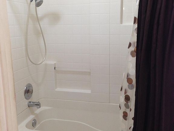 4th image of 9388 Twin Trails Dr Unit 101