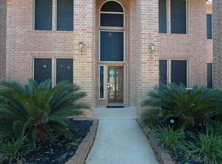 1109 Essex Ct, Seabrook, TX 77586
