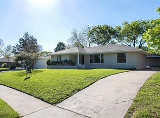 6450 Runnemede Ln, Dallas, TX 75214