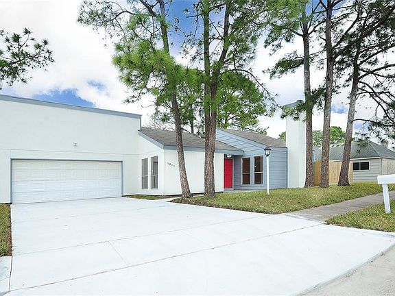 2nd image of 11030 Petworth Dr