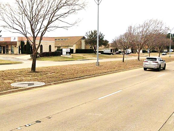 2nd image of 1104 W Pioneer Pkwy Suite 200