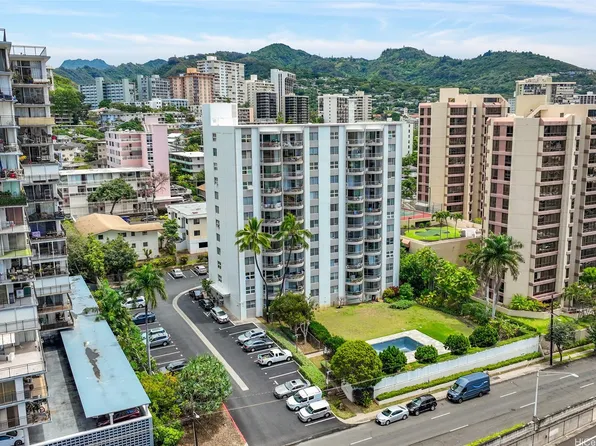 1018 Lunalilo St APT 1101, Honolulu, HI 96822