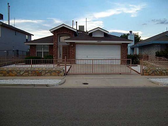 2nd image of 11017 Thatcher Pond Ln
