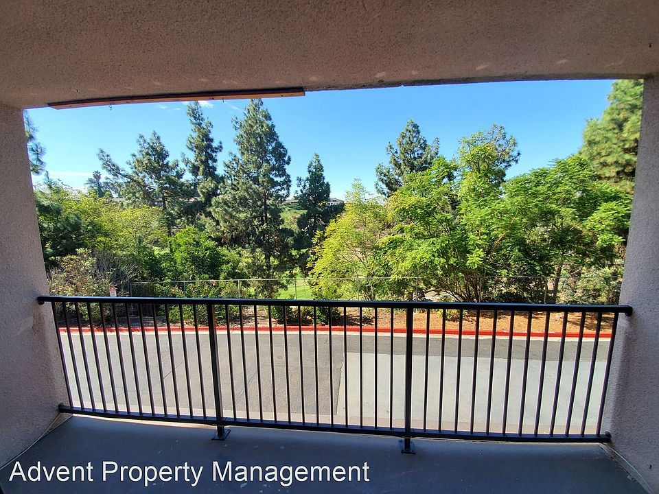 1st image of 7835 Cowles Mountain Ct Unit B4