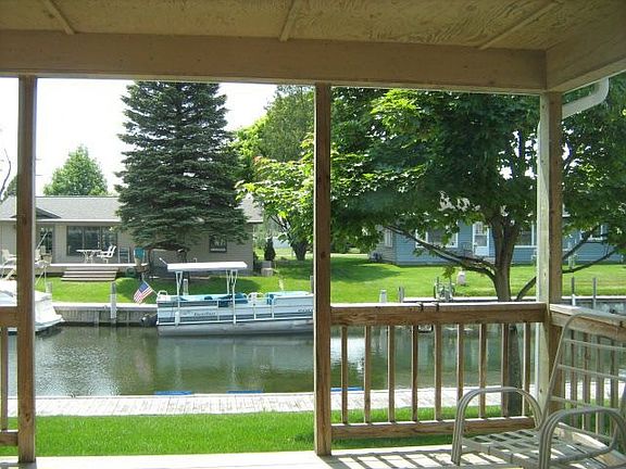 Coverd Deck Canal Side