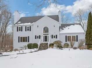 6 Morganti Court, Ridgefield, CT 06877