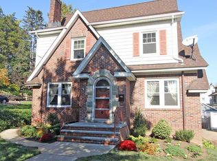 9 Winsor Pl, Glen Ridge, NJ 07028