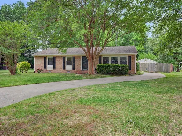 4925 Vico Dr, Chesapeake, VA 23321