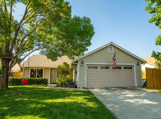 611 Alamine Dr, Redding, CA 96003
